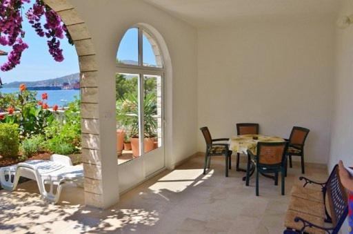 Apartment Knez Τρογκίρ Εξωτερικό φωτογραφία