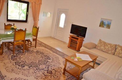 Apartment Knez Τρογκίρ Εξωτερικό φωτογραφία