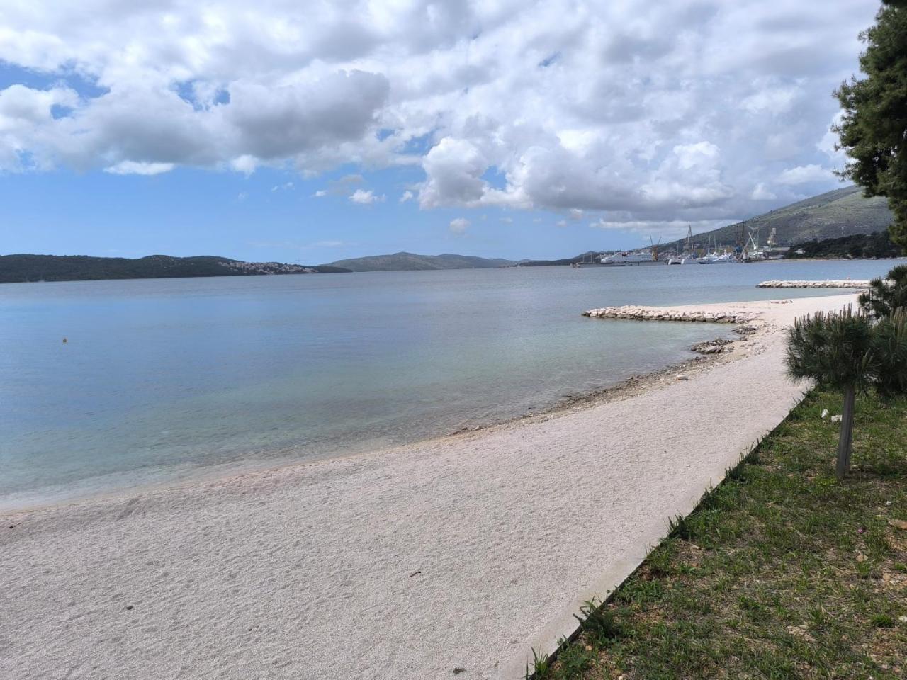 Apartment Knez Τρογκίρ Εξωτερικό φωτογραφία